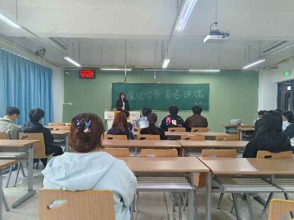 图为规划231廉洁主题团日活动现场。土木工程学院供图.jpg 图为规划231廉洁主题团日活动现场。土木工程学院供图.jpg